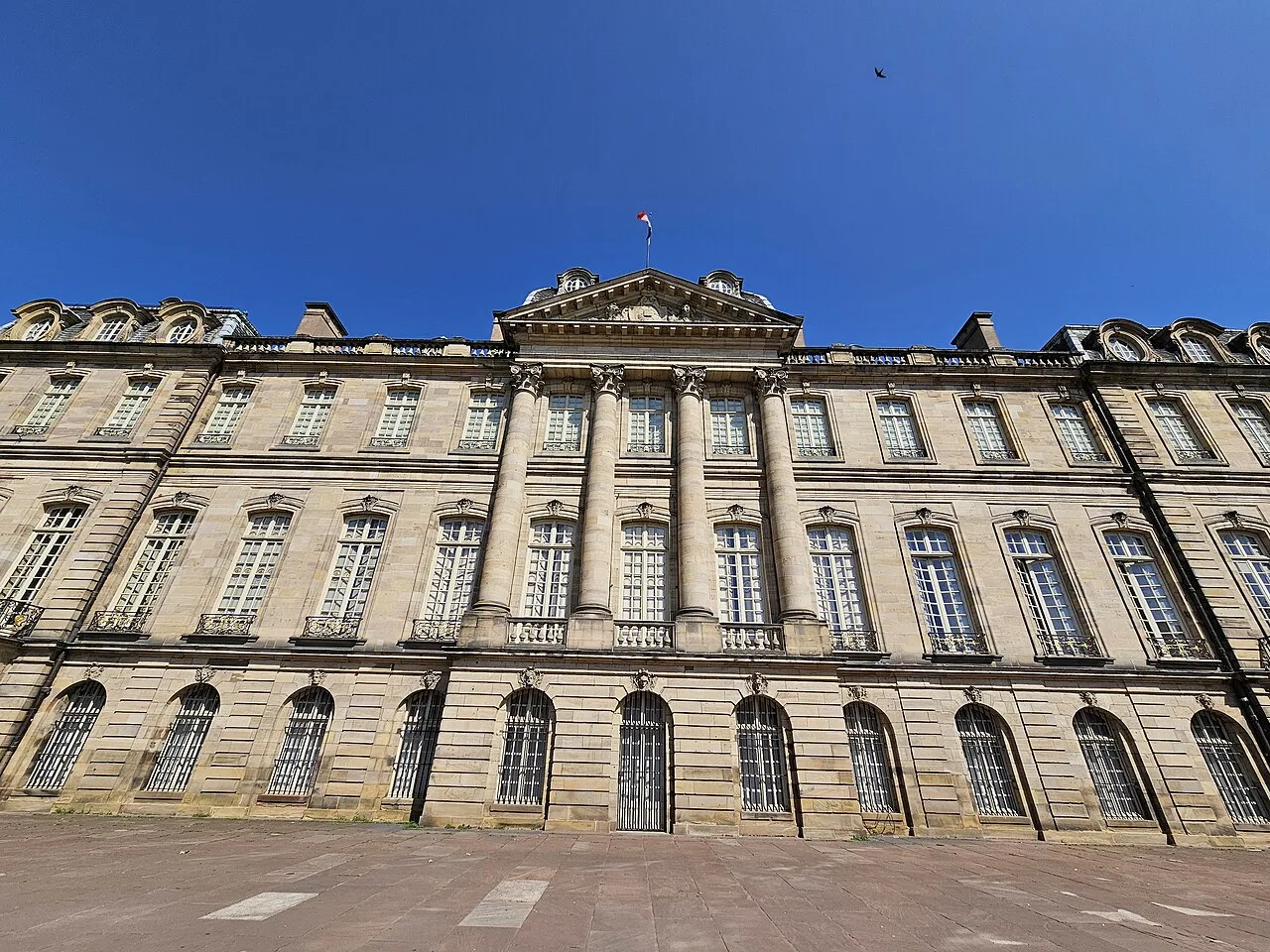 Le palais Rohan, qui abrite le Musée des Beaux-Arts au premier étage.